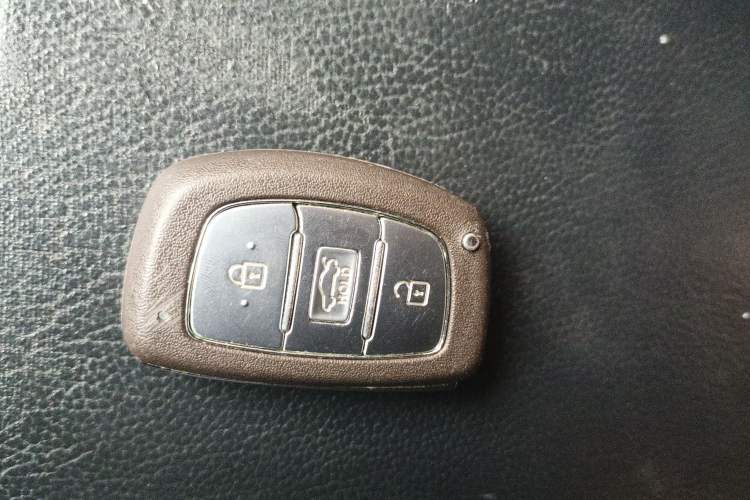 Used Hyundai Mistra 2016 1.6T Automatic Flagship TOP Model
