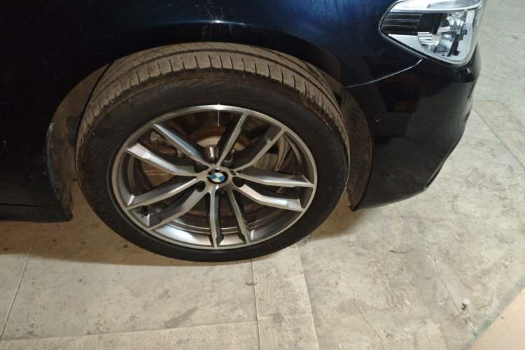 Used BMW 5 Series 2018 525Li M Sport Package