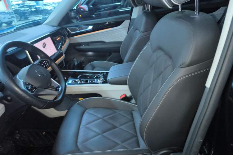 Used Volkswagen Teramont 2024 380TSI Four-Wheel Drive Prestige Luxury Edition Left Front Seat