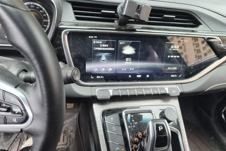 Used Geely Auto Emgrand X7 Sport 2020 1.8TD DCT ZhiZun PRO
