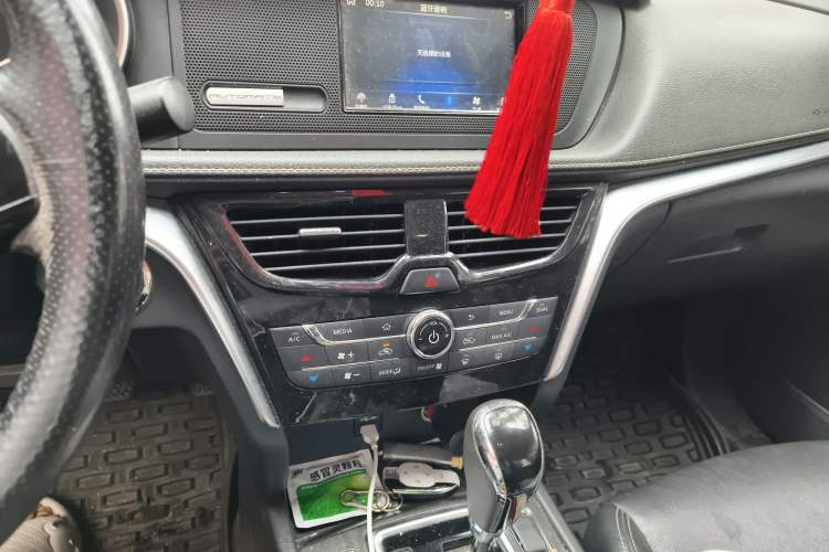 Used Venucia T90 2017 2.0L CVT Smart Edition