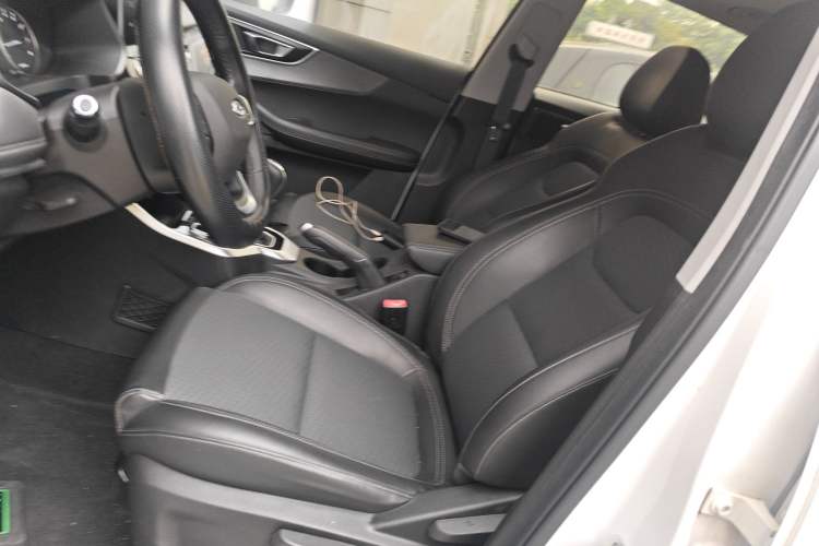 Used Chery Tiggo 5x 2020 1.5L Manual Fashion Edition Left Front Seat