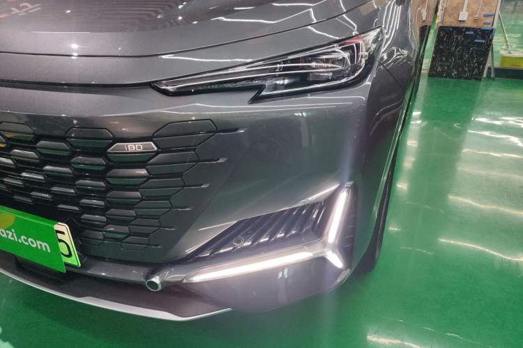 Used CHANGAN UNI-K iDD 2023 Zhidian iDD 1.5T 135km Smart & Fun Model Left Front Headlight