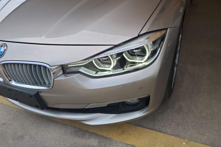 Used BMW 3 Series 2018 320Li Fashion Model
