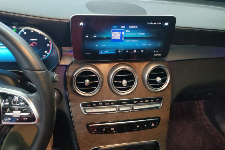 Used Mercedes-Benz GLC 2020 GLC 260 L 4MATIC Luxury Model
