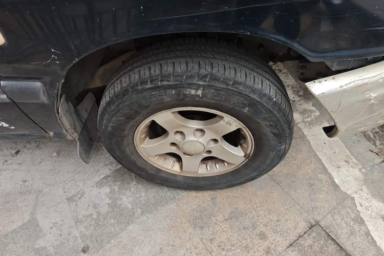 Used JMC Baodian 2009 2.8T Two-Wheel-Drive Diesel GL
