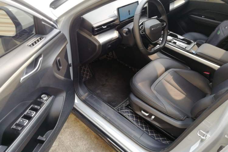 Used Wuling Xingguang 2024 Co-Creation Edition 510 Advanced Model
