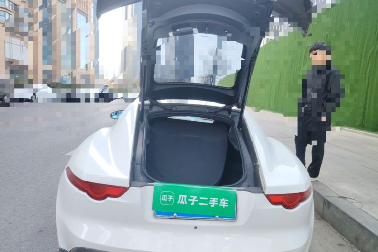 Used Jaguar F-TYPE 2015 3.0 SC Hardtop Version Trunk