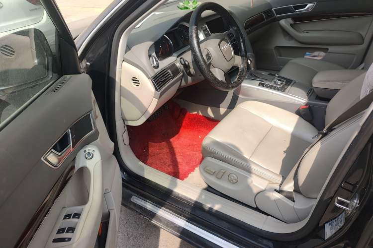 Used Audi A6L 2011 2.0 TFSI automatic Comfort trim