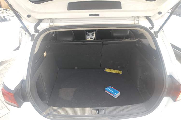 Used Roewe Ei5 2018 Internet Luxury Edition