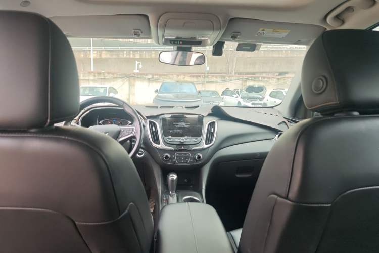 Used Chevrolet Equinox 2017 535T Automatic YuJie Edition