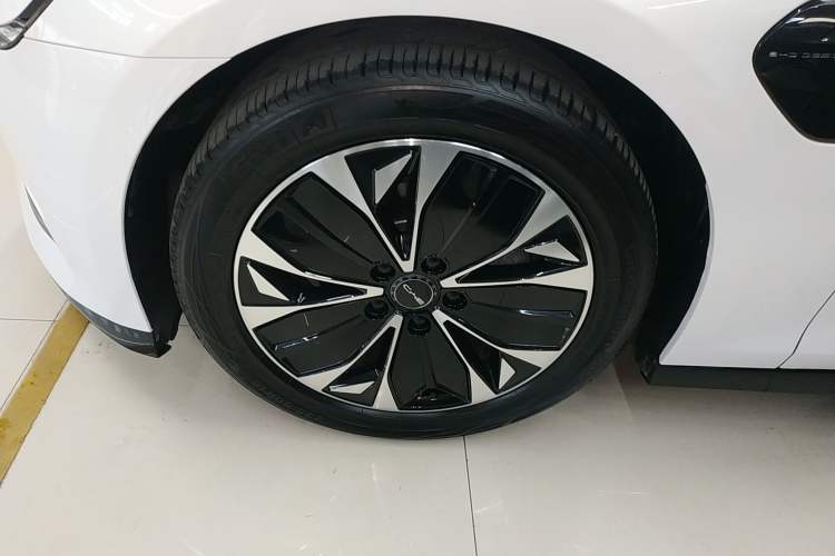 Used BYD Seal 2022 550 km Standard Range Rear-Wheel Drive Prestige Version