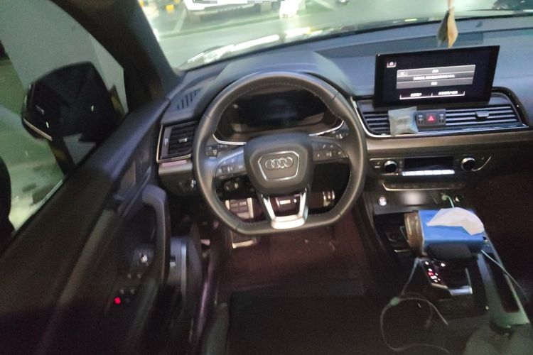 Used Audi Q5L 2023 40T Luxury Dynamic Model
