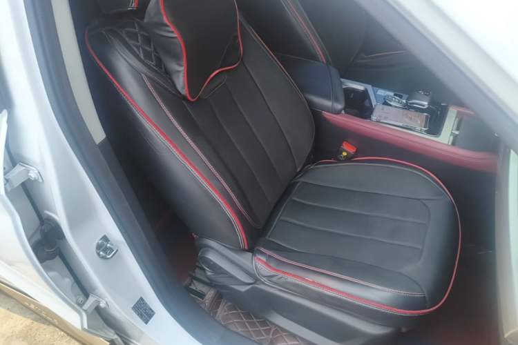 Used JETOUR X70 2024 1.5T DCT Glory PRO 5-Seater