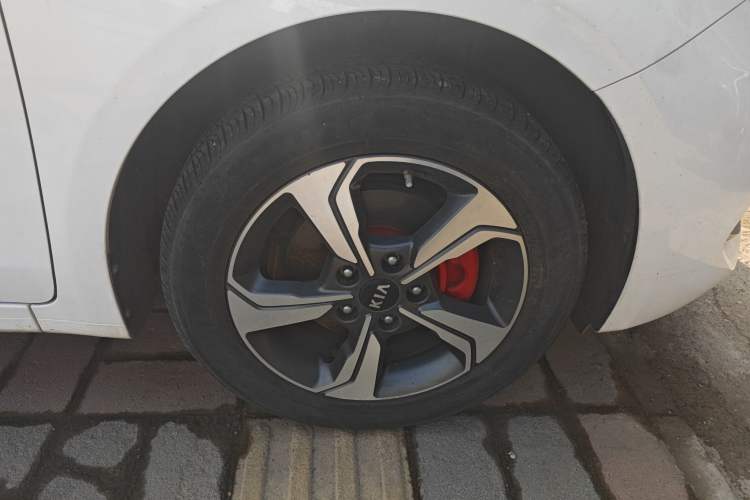 Used Kia K3 2020 1.5L CVT New Sharp Edition with Sunroof
