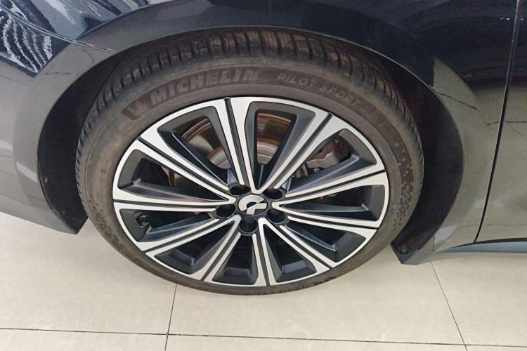 Used Nio ET7 2024 100kWh Executive Signature Edition
