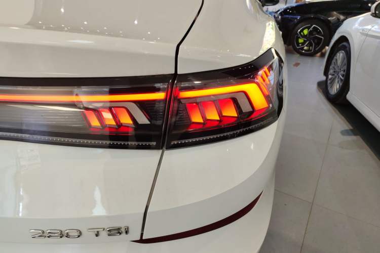 Used Volkswagen Lamando 2024 Lavida L 280TSI DSG Spicy Edition