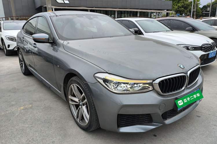 Used BMW 6 Series GT 2019 630i M Sport Package Front Right 45 Deg
