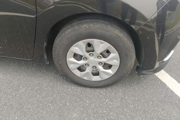 Used SAIC MAXUS G10 2023 2.0T Manual Multi-Function Version Diesel 7 Seats
