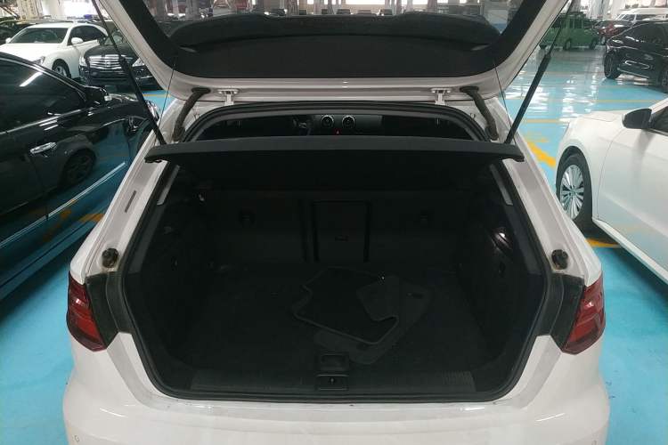 Used Audi A3 2020 Sportback 35 TFSI Fashion Edition China VI Emission Standard
