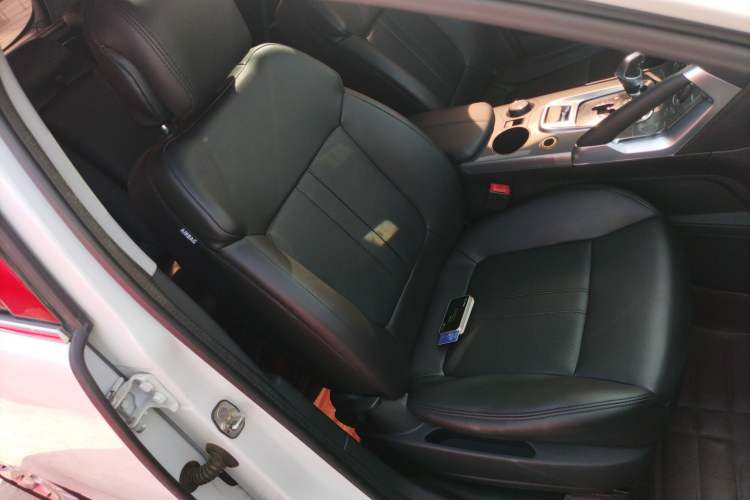 Used Peugeot 3008 2016 1.6THP Automatic Standard Edition
