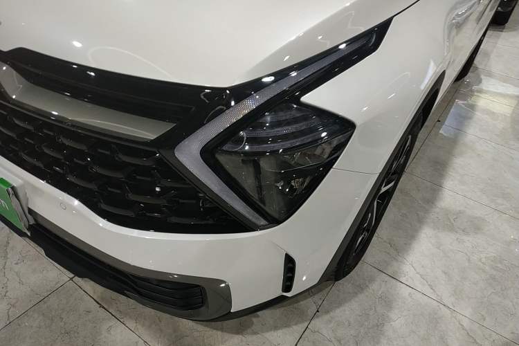 Used Kia Sportage (Chinese Domestic Model) 2025 1.5T Two-Wheel Drive Prestige Smart Enjoyment Version Left Front Headlight
