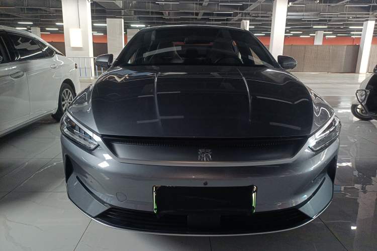 Used BYD Qin PLUS 2024 Honor Edition EV 420KM Beyond Model Front