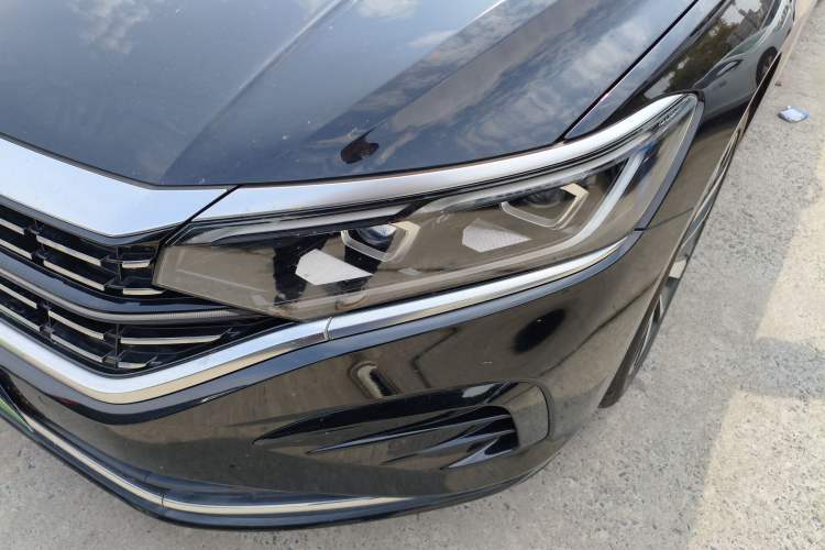 Used Volkswagen Passat 2022 330TSI Luxury Edition Left Front Headlight