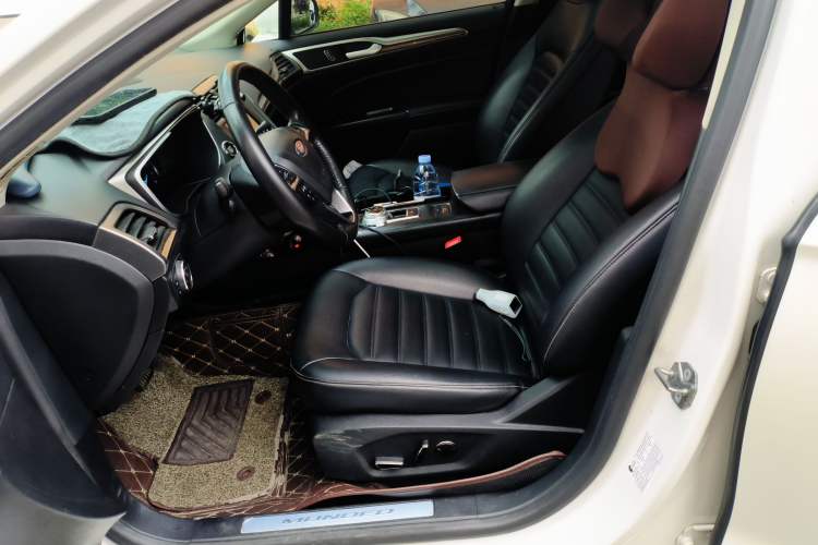 Used Ford Mondeo New Energy 2018 2.0 PHEV ZhiShang Trim
