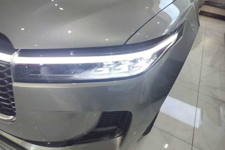 Used Li Auto ONE 2021 Extended-Range 6-Seater Version Left Front Headlight