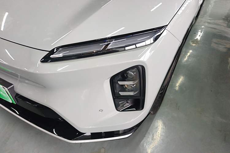 Used Nio ES6 2025 75 kWh Left Front Headlight