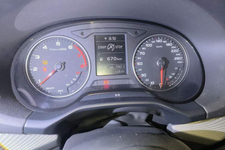 Used Audi Q2L 2021 35 TFSI Fashion Dynamic Model
