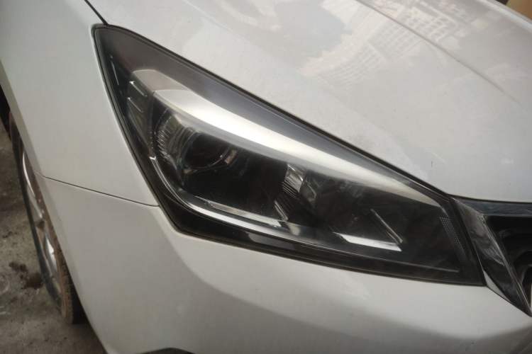 Used Changan Alsvin V7 2016 1.6L Manual Enjoyment Model China V Standard
