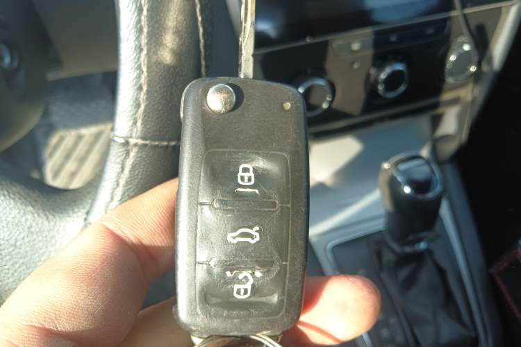 Used Skoda Octavia 2013 1.6L Automatic Yijie Edition
