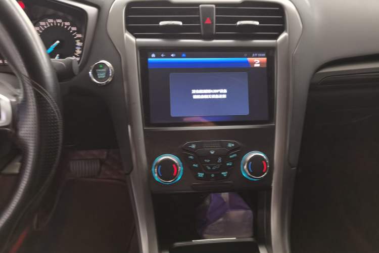 Used Ford Mondeo 2018 EcoBoost 180 Smart Control Fashion Model China VI Standard