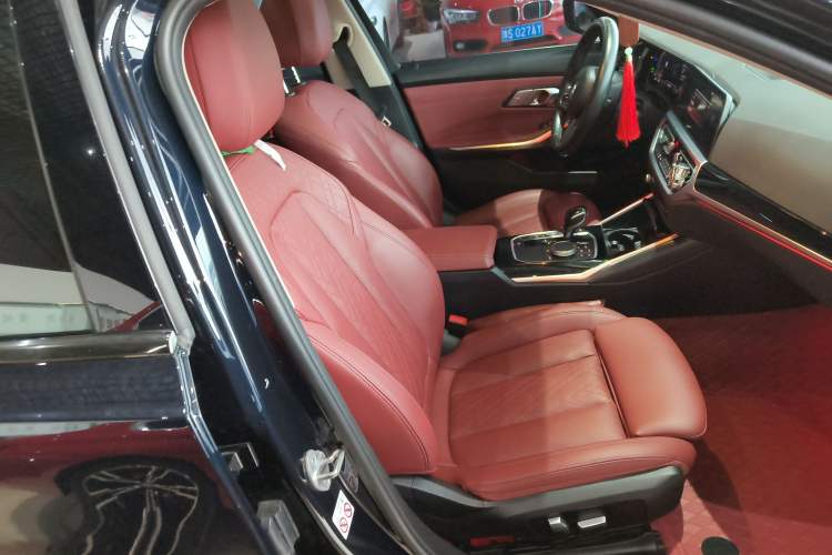 Used BMW 3 Series 2022 Restyled 320Li M Sport Package
