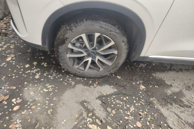 Used Haval H6 2022 3rd Generation 1.5T Automatic Two-Wheel Drive Max Left Front Wheel Hub