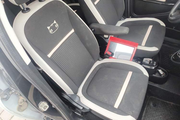 Used ORA Black Cat 2022 351 km Range Comfort Version Ternary Lithium
