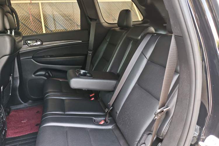 Used Jeep Grand Cherokee 2020 3.0L Elite Navigation Edition