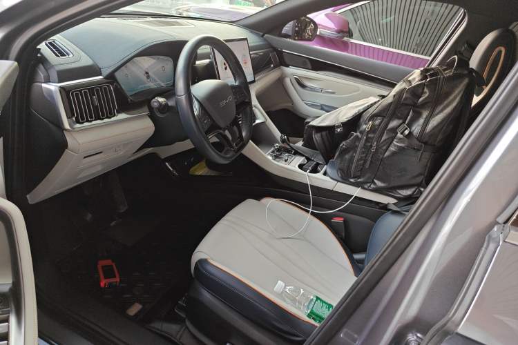 Used BYD Song PLUS New Energy 2023 Champion Edition EV 520KM Prestige Model