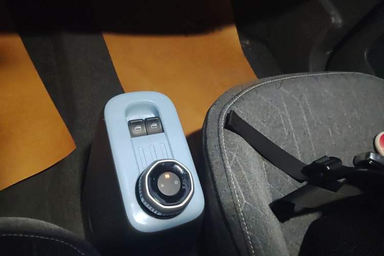 Used Geely Galaxy Panda 2023 Panda Mini 200km Endurance Bear