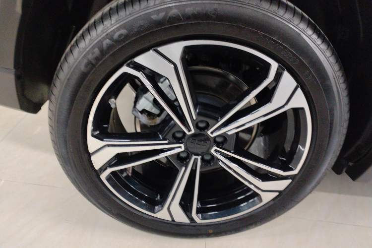 Used Geely Galaxy L7 2025 EM-i 115km Exploration+ Edition
