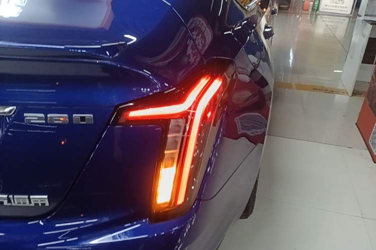 Used Cadillac CT5 2023 28T Prestige Model
