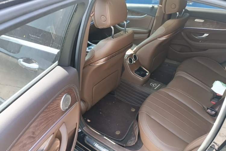 Used Mercedes-Benz E-Class 2023 Updated E 300 L Fashion Edition
