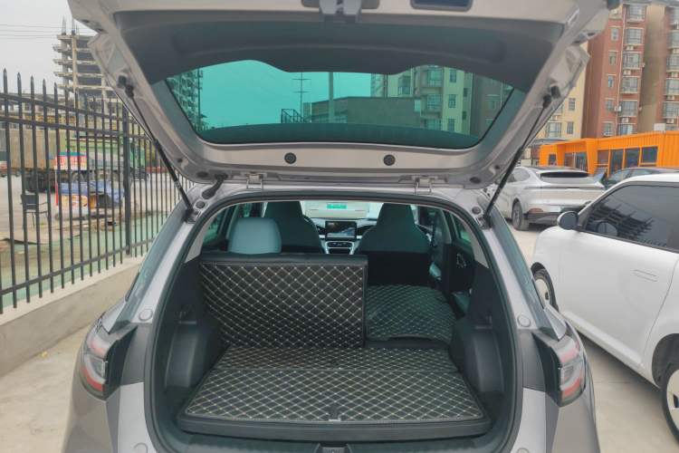 Used Geely Galaxy Geome 2025 310km Youth Edition Trunk