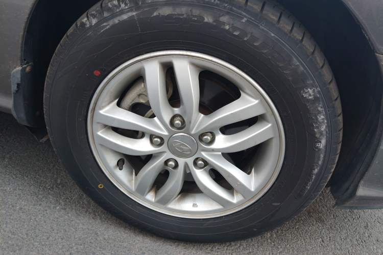 Used Hyundai Celesta 2011 1.6L Manual Luxury Model
