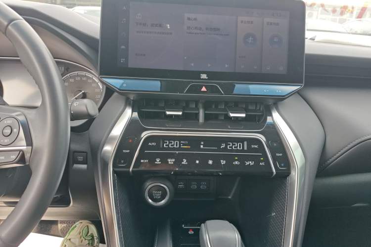 Used Toyota Venza 2022 2.0L CVT Two-Wheel Drive Prestige Edition
