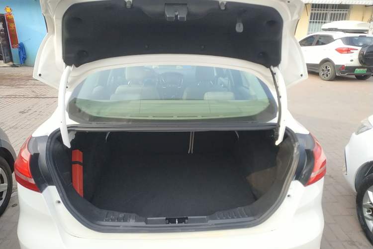 Used Ford Focus 2017 Sedan 1.6L Manual Comfort Plus SmartDrive Edition