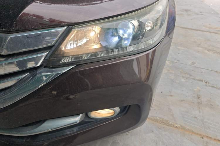 Used Honda Accord 2014 2.0L EX Luxury Edition Left Front Headlight