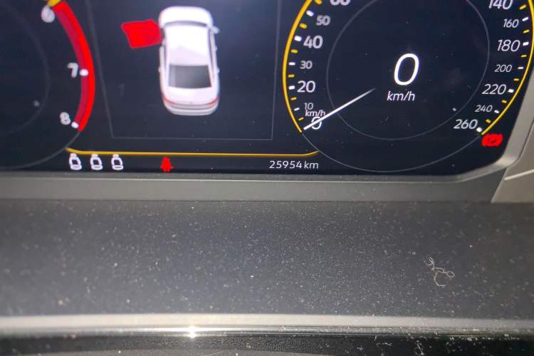 Used Volkswagen Passat 2024 330TSI Starry Elite Edition Odometer Close Up